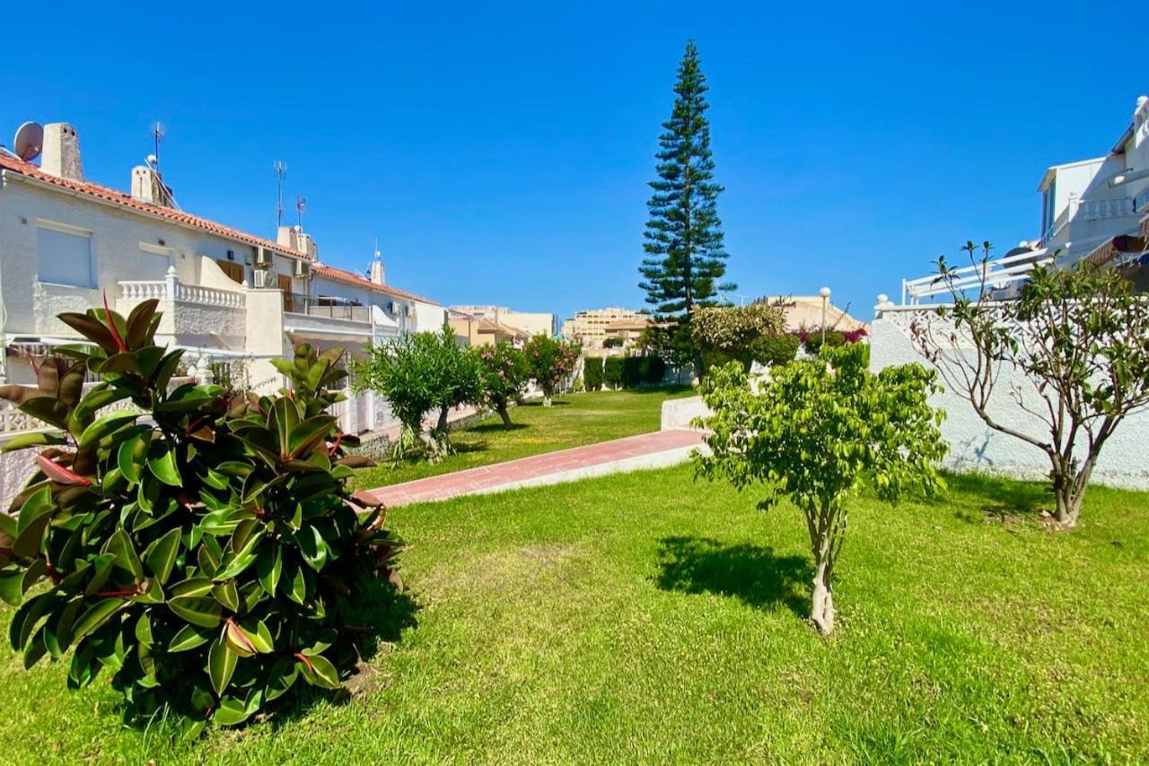 Costa Blanka resident apartman Torrevieja Exteriör bild