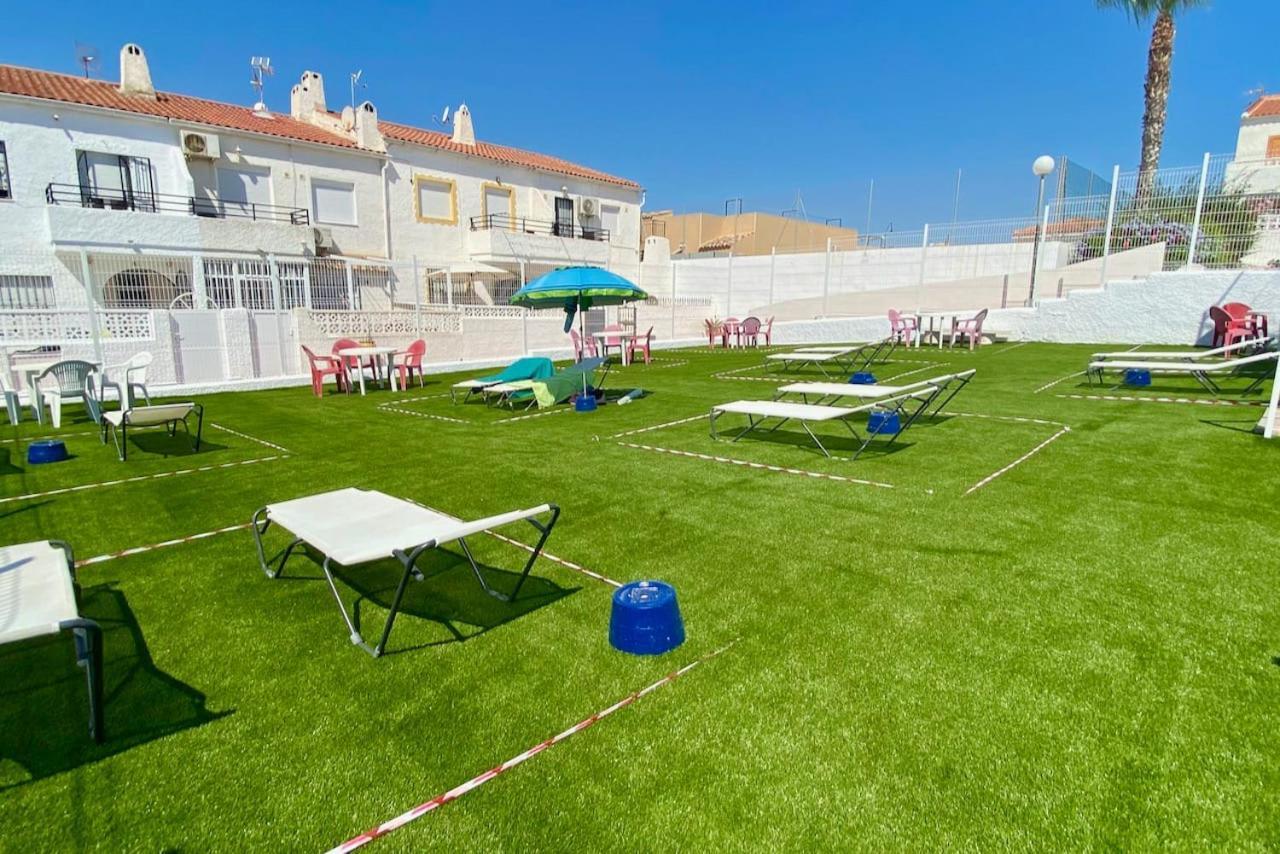 Costa Blanka resident apartman Torrevieja Exteriör bild